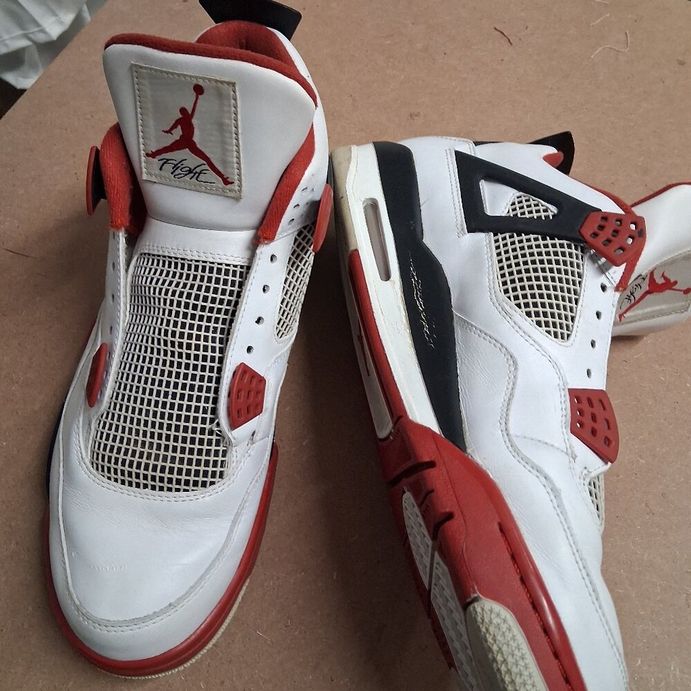 Air Jordan 4 Retro “Fire Red” (2012) White/Black-Red – Men’s Size 12.5